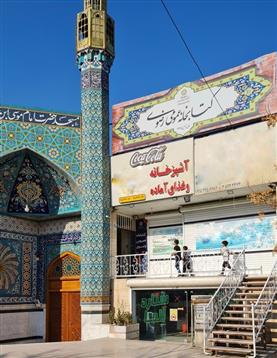 ورودی کتابخانه